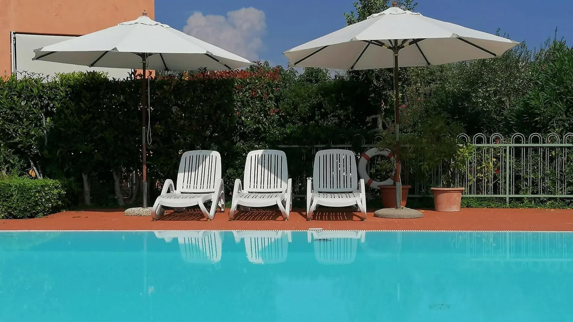 Aparthotel BellaSirmione Holiday Apartments