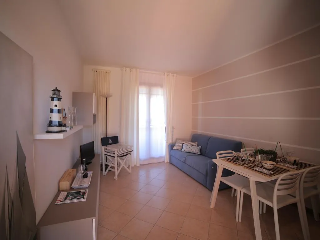 BellaSirmione Holiday Apartments Italia