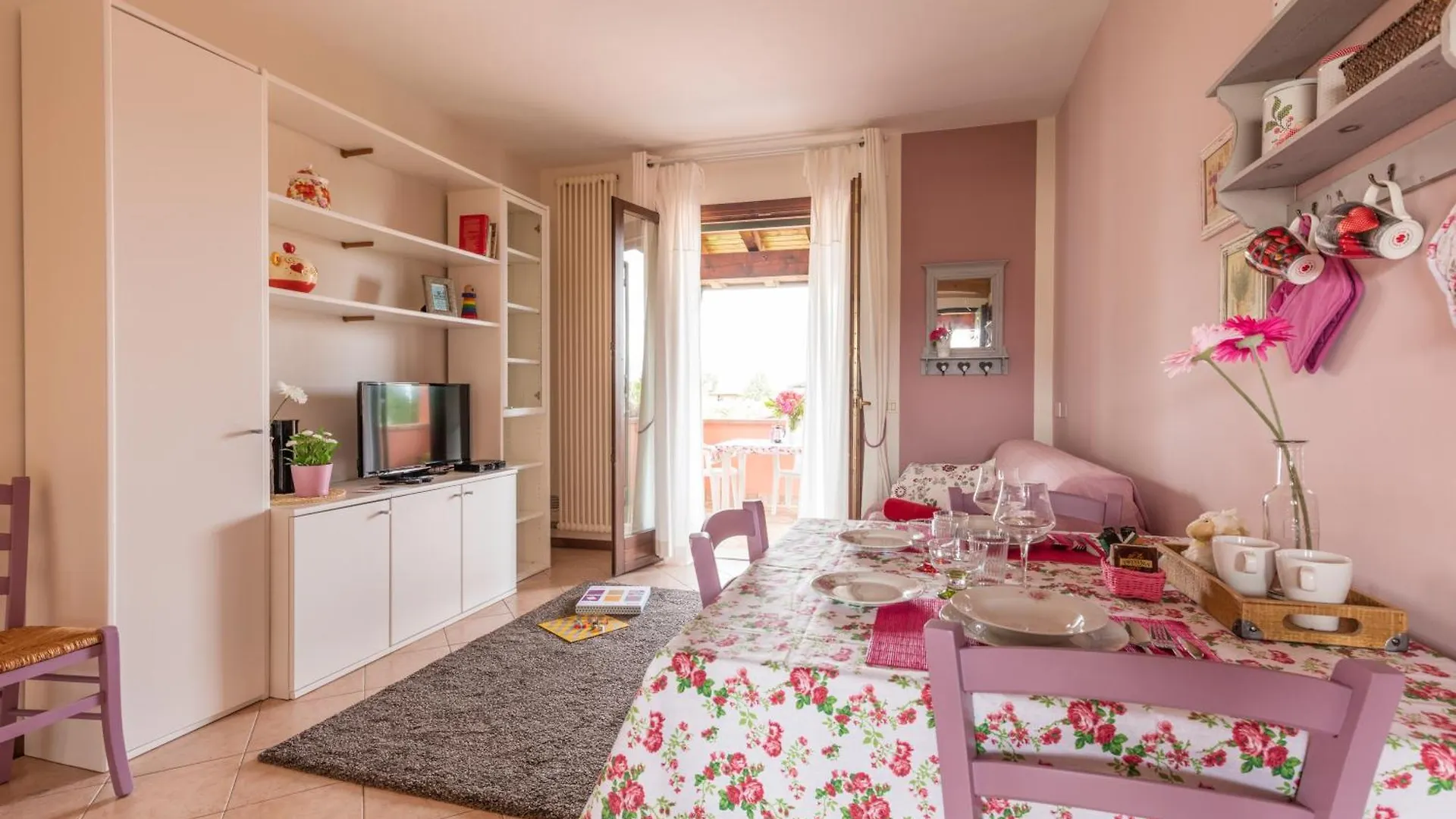 Apart-hotel Bellasirmione Holiday Apartments